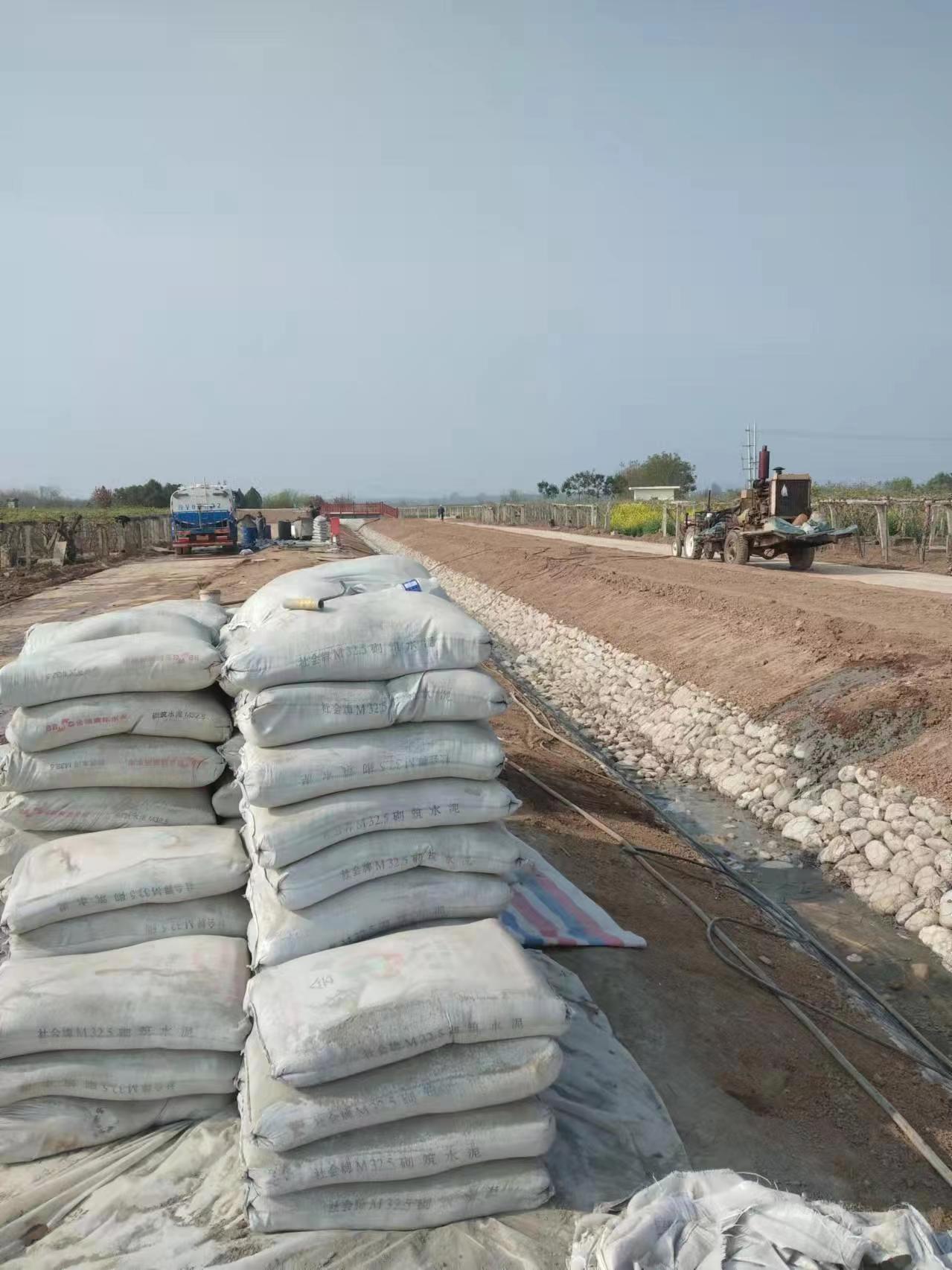 乌尔禾小导管注浆